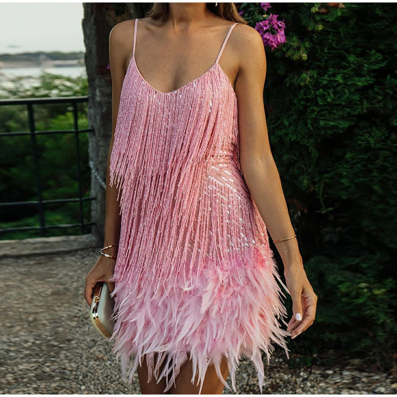 Vestido de Paetê Com Franjas e Plumas Modern Caterine