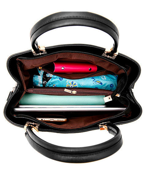 Bolsa Feminina em Couro Genuíno - Versatile