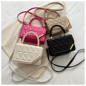 Bolsa Feminina Pequena em Couro Genuíno - SaintLuiz